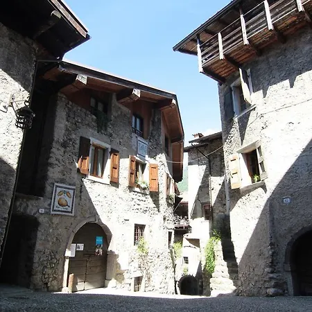 La Piazzetta di Canale B&B-3