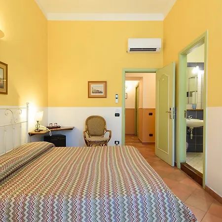 Hotel Mergellina-3