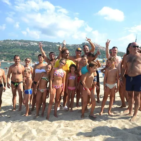 Sayonara Villaggio Club-3