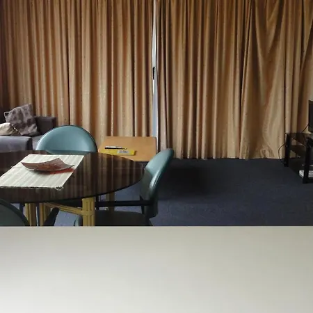 Quarterdeck Apartments-2
