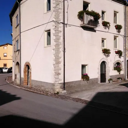 L'angolo fiorito-2