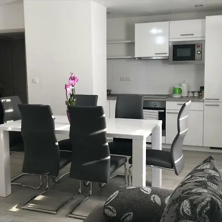 Panorama Apartments-3