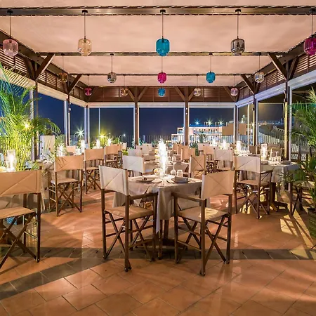 Idyll Suites - Adults Only-2