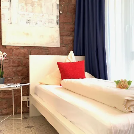 Hotel B54 Heidelberg City Center-2