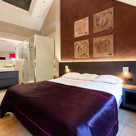 Hotel Victoria - Maison Caerdinael-2