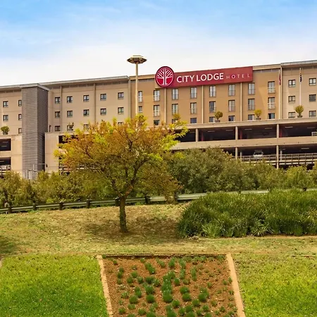 City Lodge Hotel At Or Tambo International Airport-2
