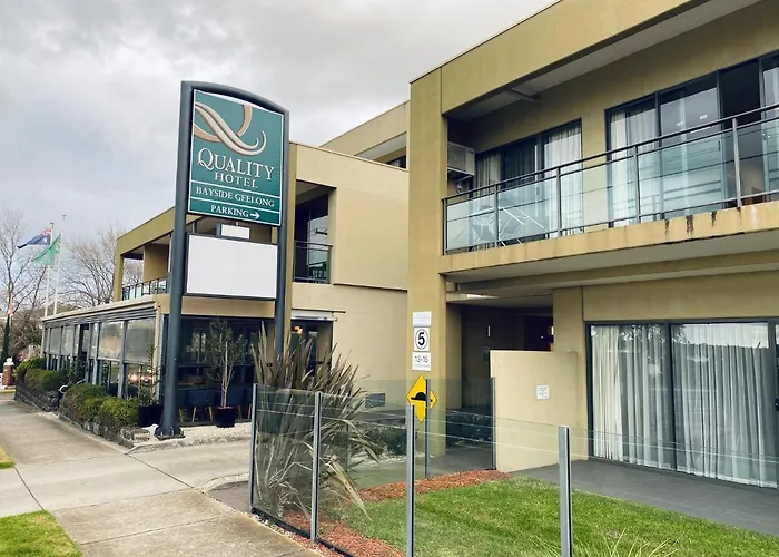 Hotel with Tennis: Bayside Geelong Hotel & Apartments, An Ascend Collection Hotel