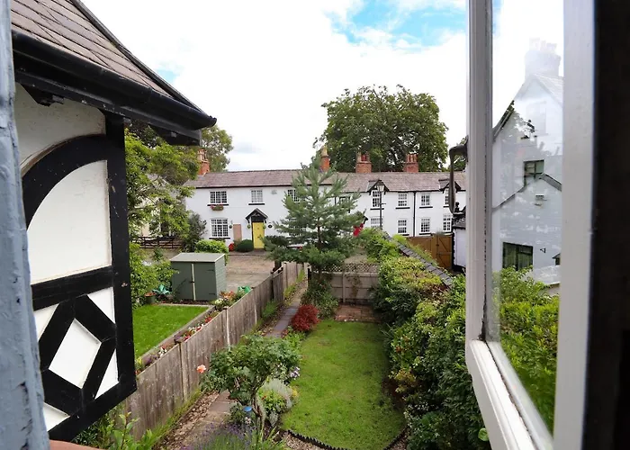 2 Ashby Place