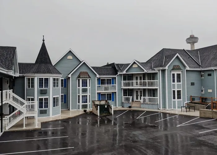 Golf hotel: Falls Lodge & Suites