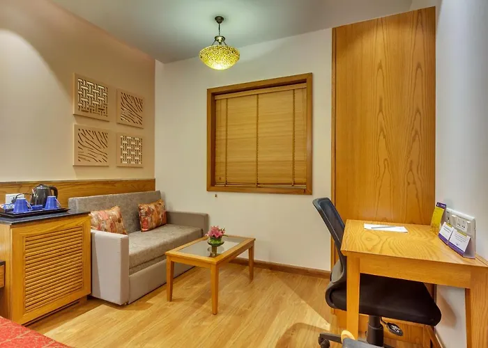 Hotels Close to Airport Tulip Inn West Delhi