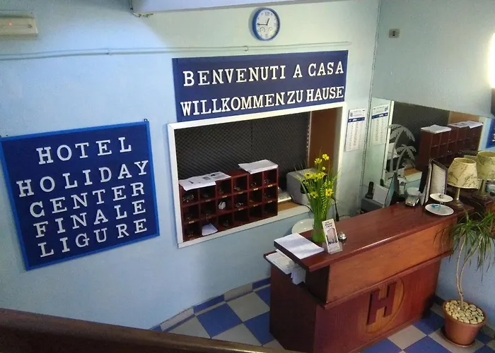 Hotel Holiday Center
