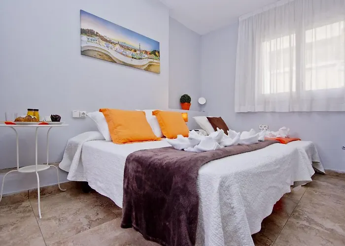 City Seven Hostal