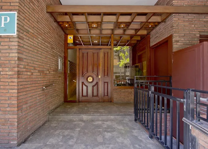 City Seven Hostal