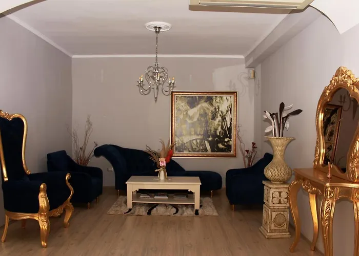 Theranda Boutique Hotel
