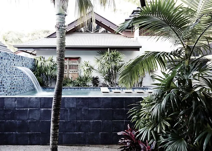 Family resorts Villas Of Byron