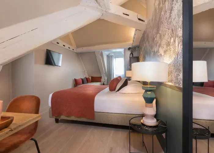 Hotel Romântico: Hôtel Jeanne d'Arc Le Marais