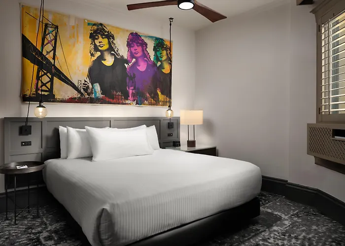 Barnes San Francisco, Tapestry Collection By Hilton