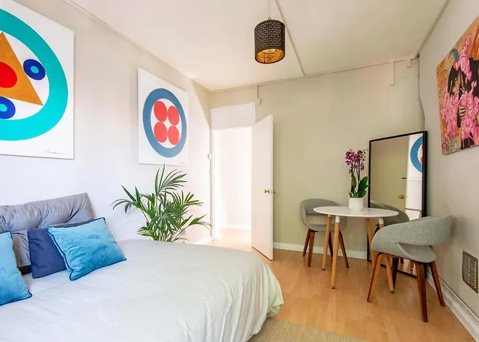One Bedroom Apartment