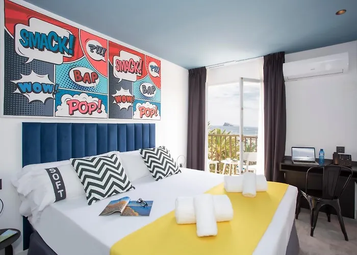 Pet Friendly hotel: Casual Pop Art Benidorm
