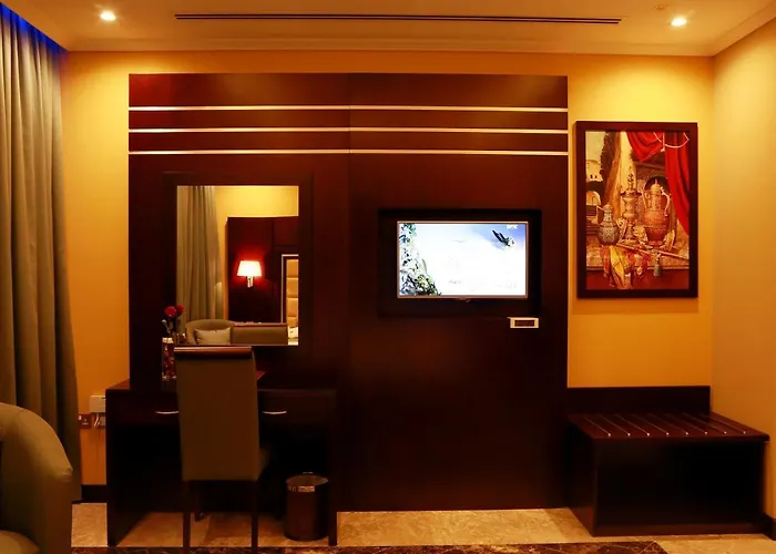 Luxury hotel only: Telal Hotel Apartments