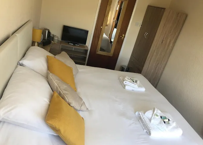 B&B only: The Crossings