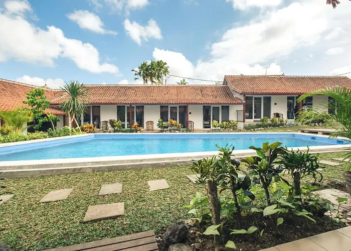 Nami Surf Stay