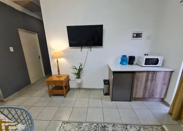 Vacation rental: The Hide On 78