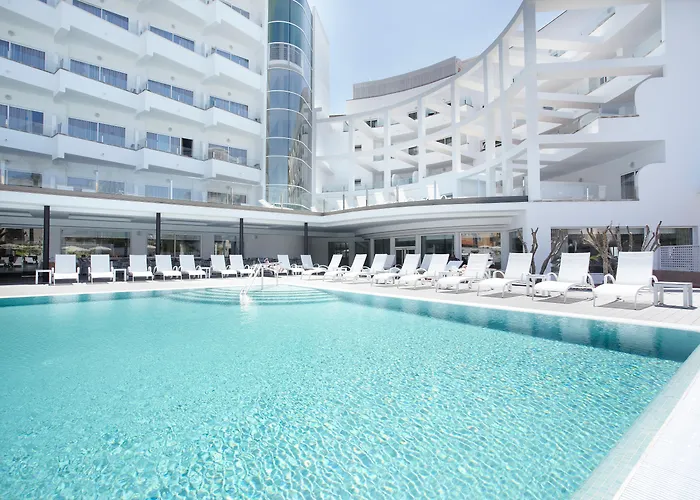 Hotel met uitzicht: Grupotel Acapulco Playa - Adults Only