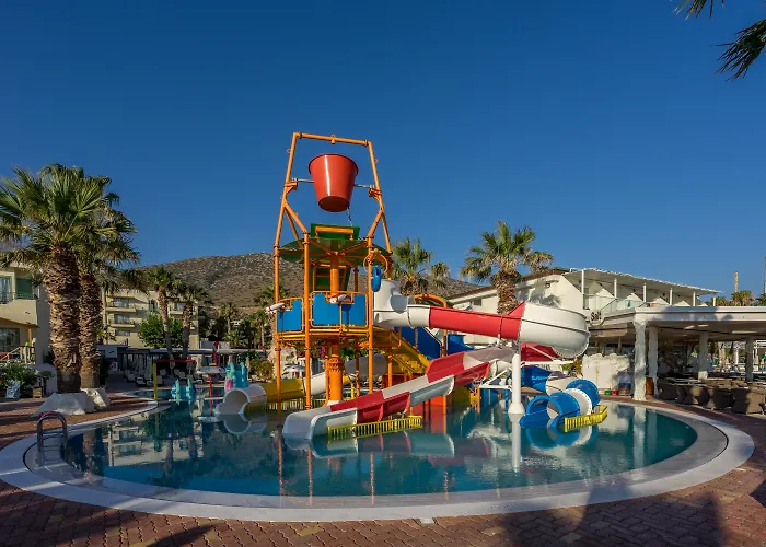 Star Beach Village & Water Park