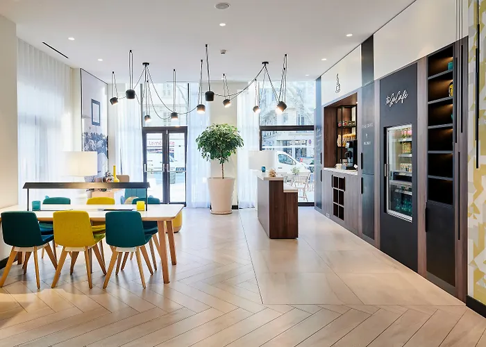 Holiday Inn By Ihg
