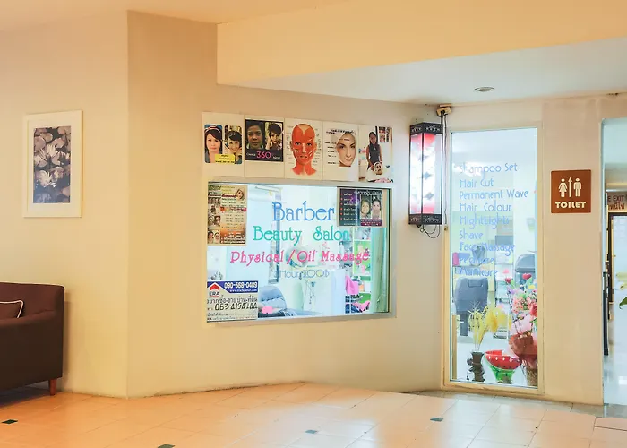 Resort: Flipper House Hotel - Sha Extra Plus