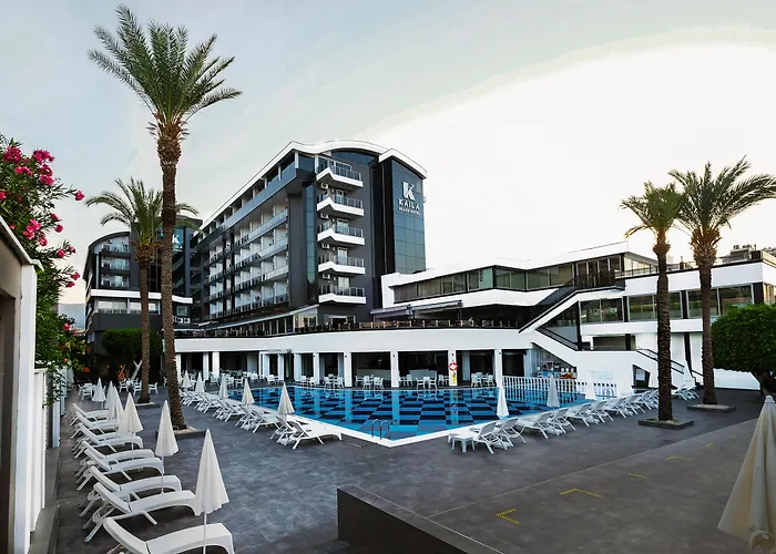 Luxe hotel: Kaila Beach Hotel