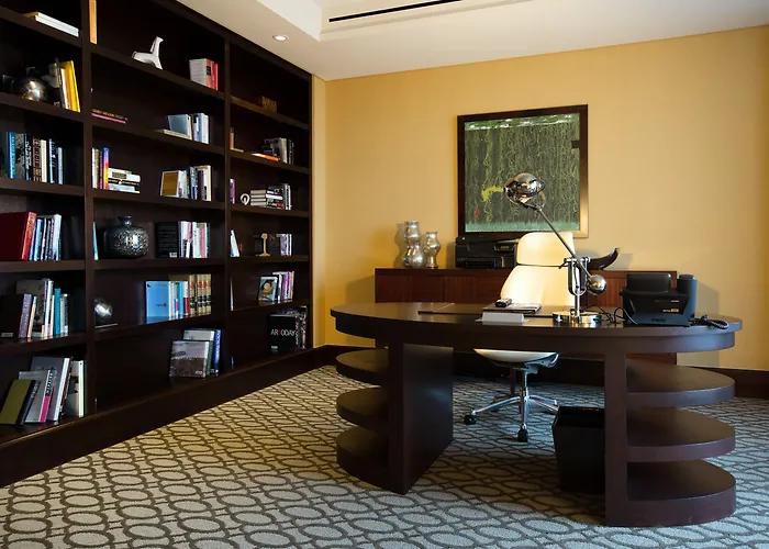 Intercontinental By Ihg