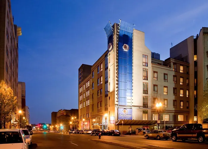 Romantic hotel: Doubletree By Hilton Hotel Boston - Downtown