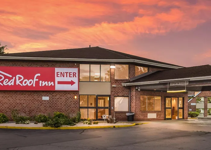Red Roof Inn - Airport