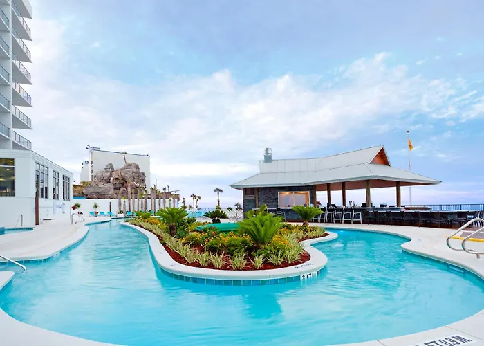 4 star hotel: Holiday Inn Express & Suites Panama City Beach - Beachfront By Ihg