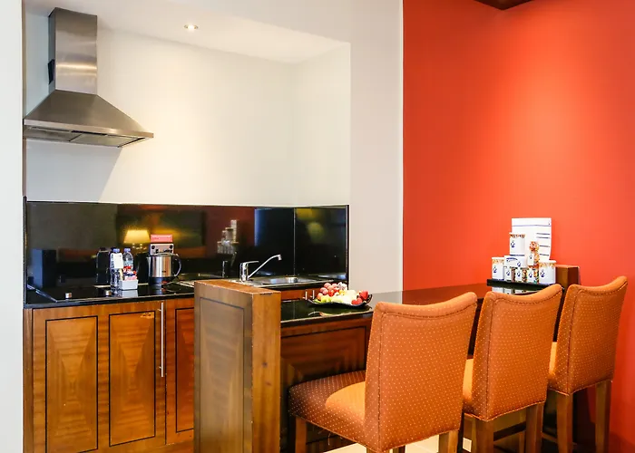 4 star hotel: J5 Rimal Hotel Apartments