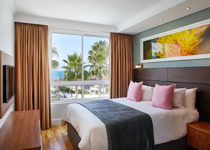 Jacuzzi hotel: President Hotel