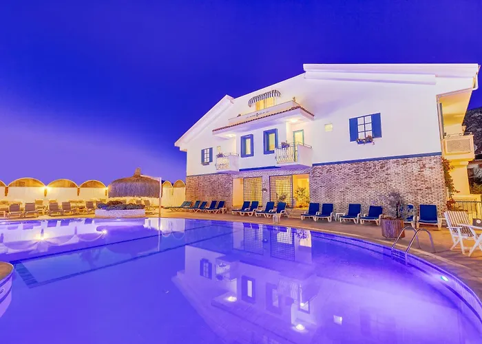 Monta Verde Hotel & Villas