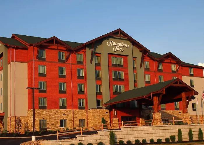 Pigeon Forge 3 Star Hotels