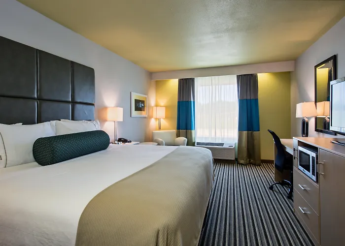 Holiday Inn Express & Suites Carlisle - Harrisburg Area By Ihg