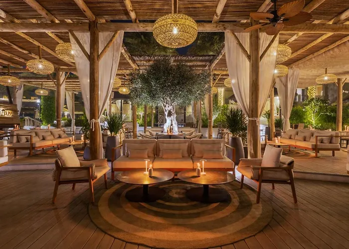 Sofitel Palm Apartments