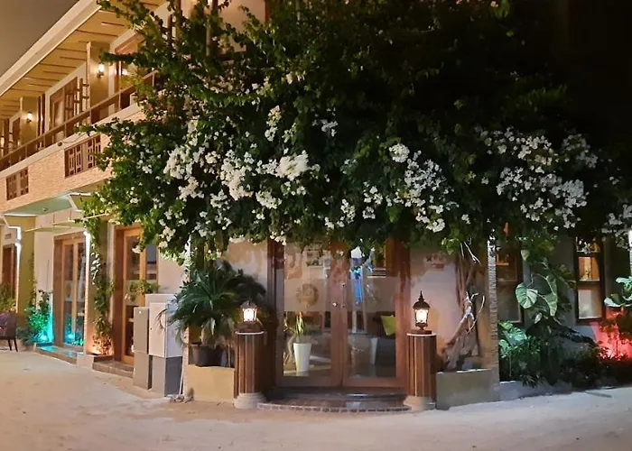 Maladiwa Beach & Spa