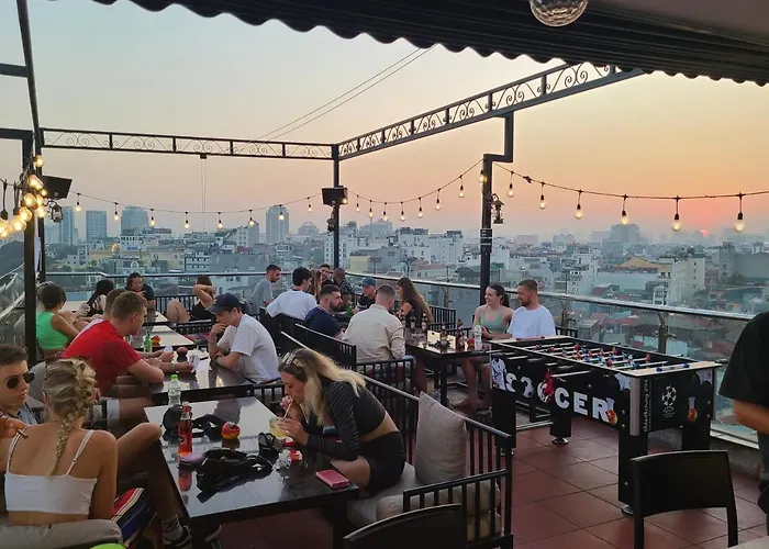 Pet Friendly hotel: Hanoi Backpackers Hostel & Rooftop Bar