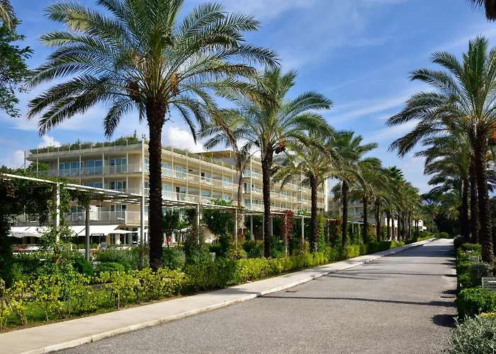 Strandhotel: Versilia Lido | Una Esperienze