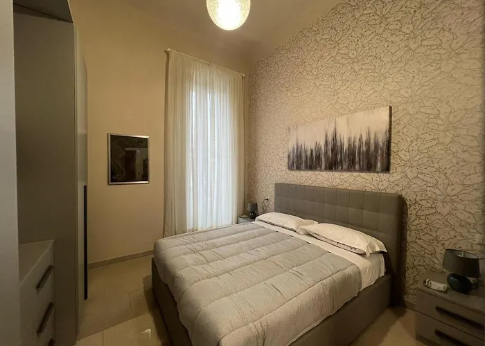 Villa: Imhome - Cadorna House