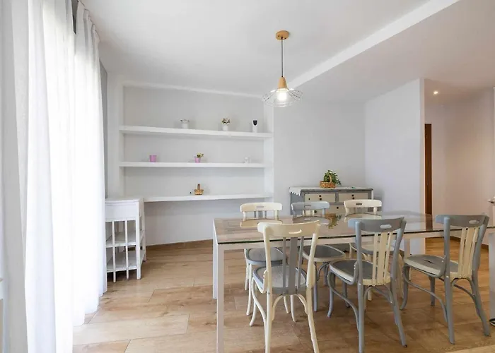 CASA MARTA Garaje Gratis