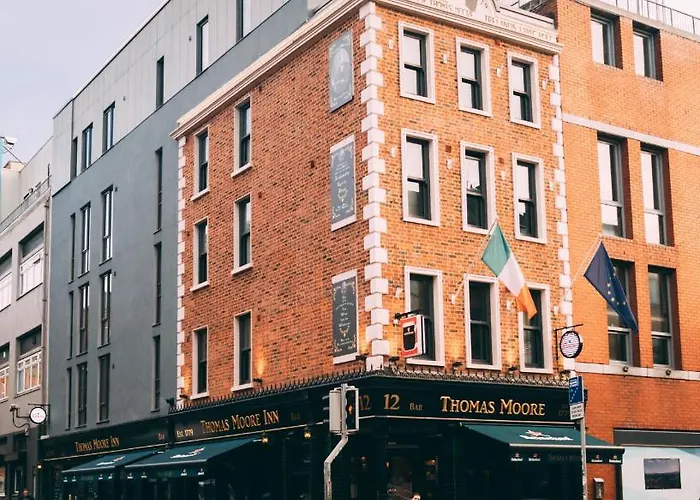  Thomas Moore Inn