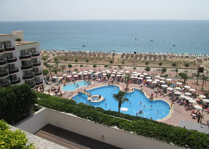 Plaza Suites