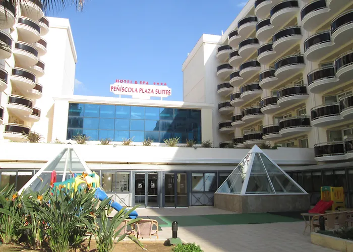 Plaza Suites